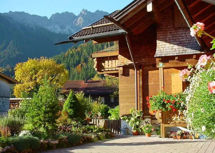 Haus Pfannenhoelzer 아파트