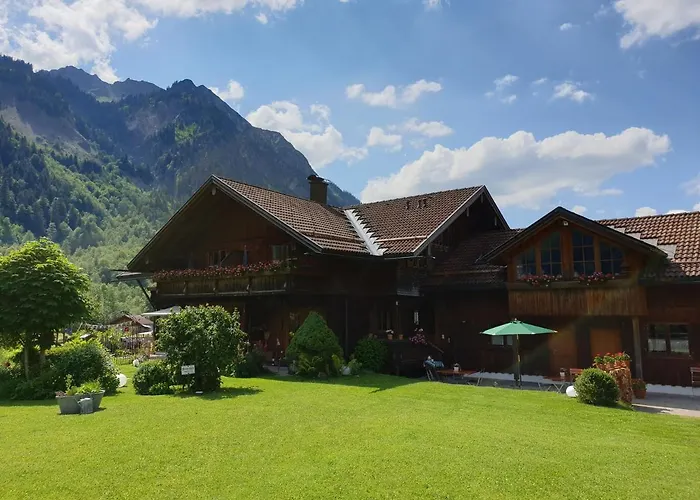 Haus Pfannenhoelzer *