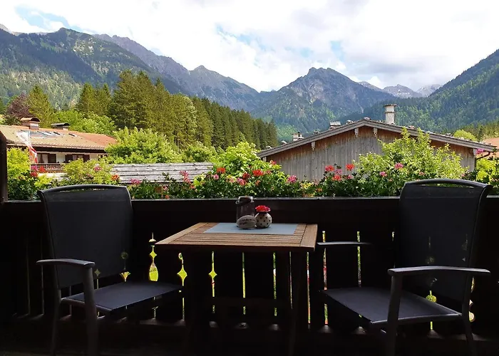 Appartement Haus Pfannenhoelzer Bad Hindelang